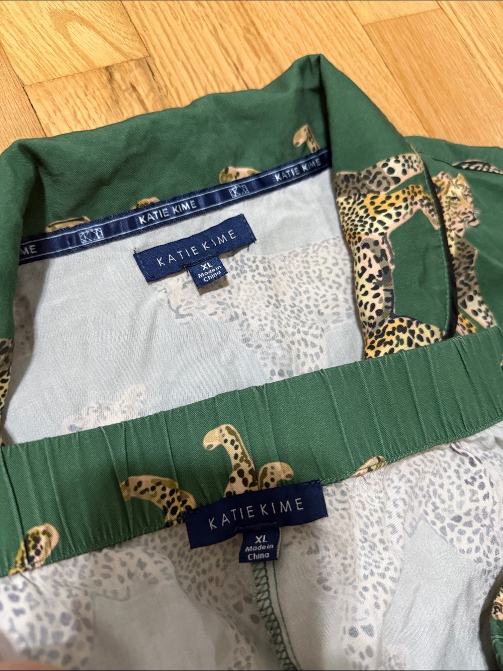 Katie Kime Cheetahs Pants Pajama Set Sz XL - Picture 6 of 9